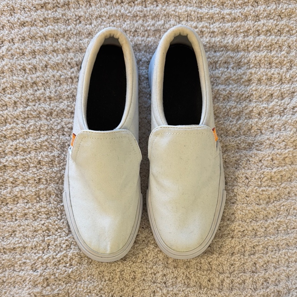 Nike Sneakers White and Orange Comfortable Casual Design